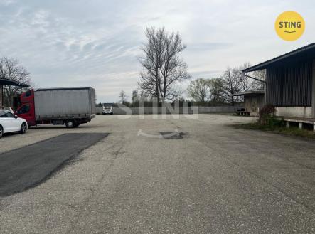 Pronájem pozemku pro komerční výstavbu, 15 000 m²