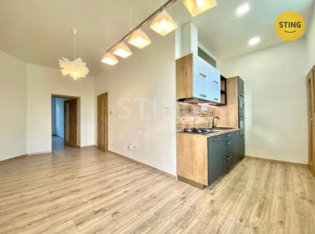 Pronájem bytu, 2+kk, 46 m²