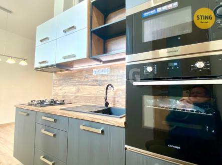 Pronájem bytu, 2+kk, 46 m²