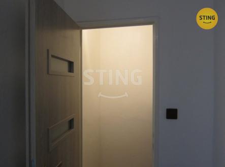 Pronájem bytu, 1+1, 38 m²