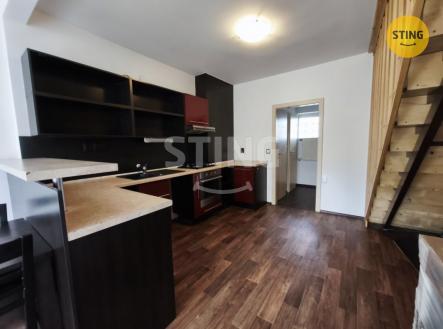 Pronájem bytu, 3+kk, 86 m²