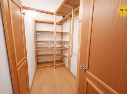 Pronájem bytu, 1+kk, 44 m²