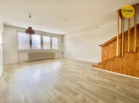 Pronájem domu/vily, 200 m²