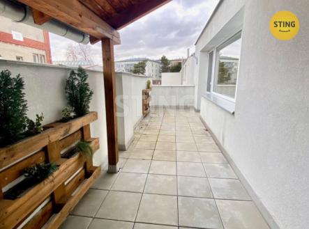 Pronájem bytu, 2+kk, 66 m²