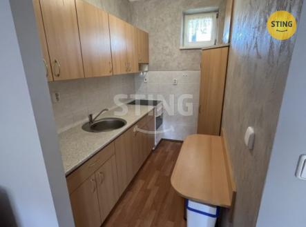 Pronájem bytu, 1+kk, 35 m²