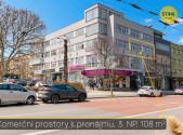 Pronájem kanceláře, 108 m²