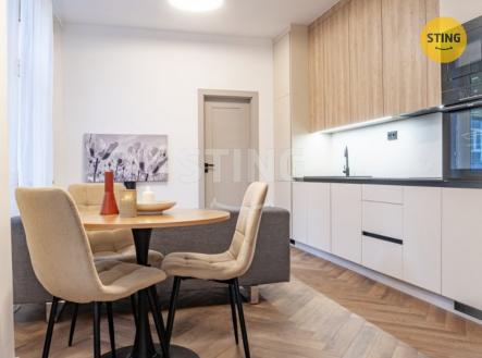 Pronájem bytu, 2+kk, 47 m²