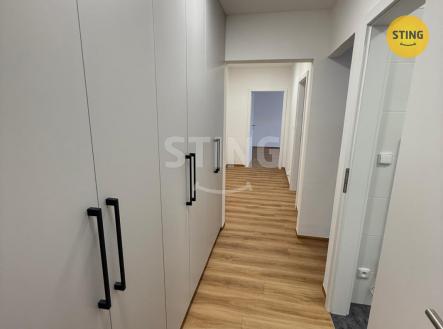 Pronájem bytu, 2+1, 56 m²