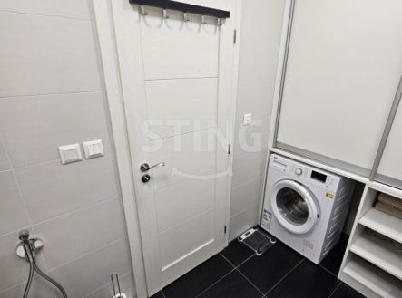 Pronájem bytu, 1+kk, 32 m²