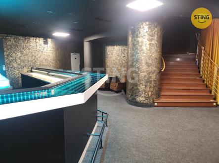 Pronájem jiné, 210 m²