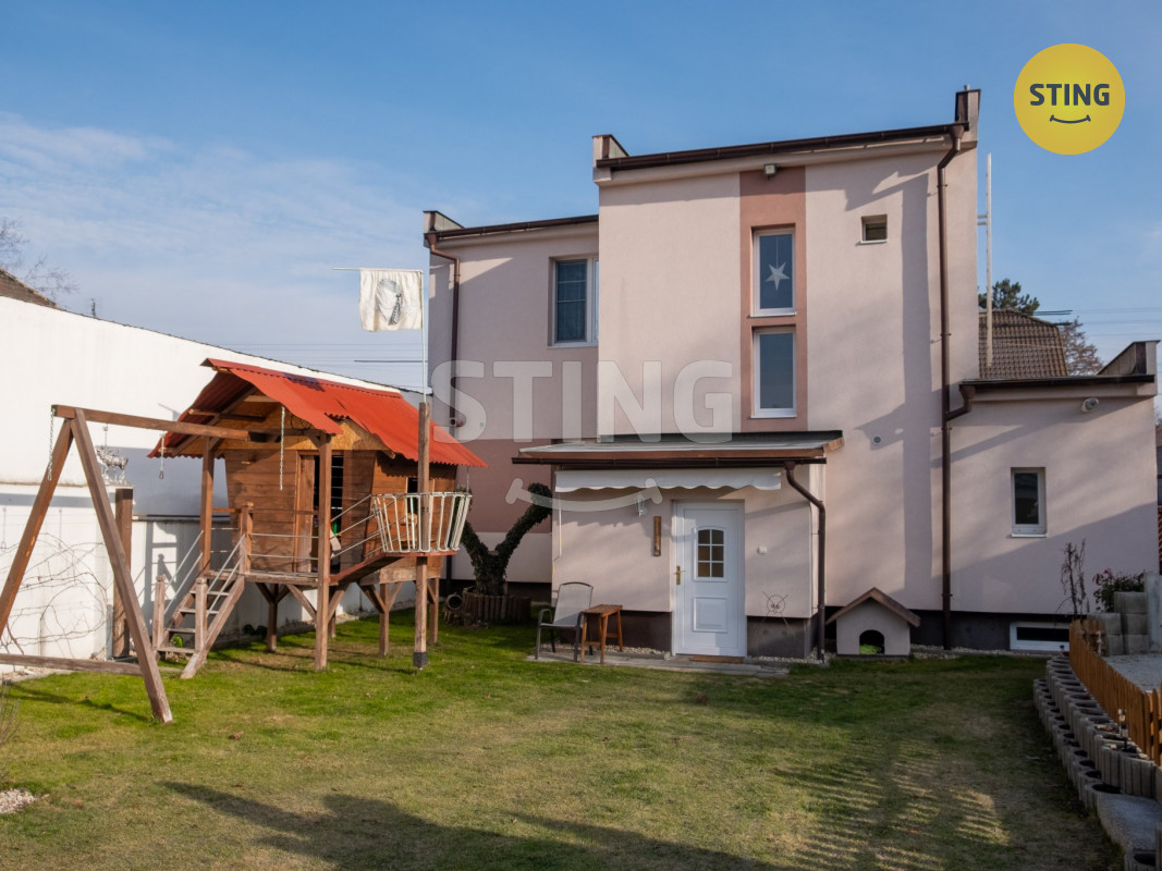 dům bez bazénu.jpg