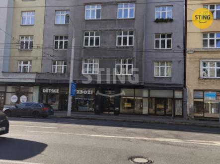 Pronájem obchodní prostor, 126 m²