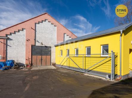 Prodej komerčního objektu, jiný, 1 853 m²