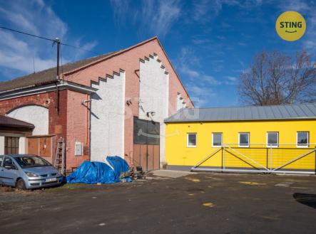 Prodej komerčního objektu, jiný, 1 853 m²