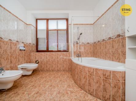 Pronájem bytu, 3+1, 102 m²