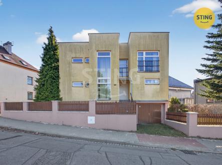 Prodej komerčního objektu, administrativní budova, 292 m²