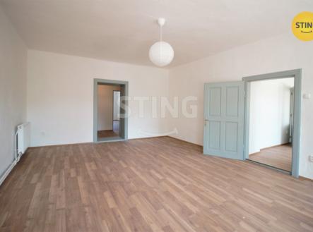 Pronájem bytu, 3+1, 100 m²