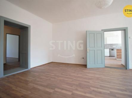 Pronájem bytu, 3+1, 100 m²