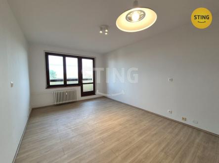 Pronájem bytu, 1+kk, 28 m²