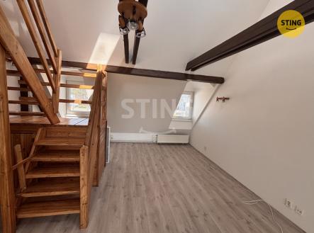 Pronájem bytu, 3+kk, 100 m²