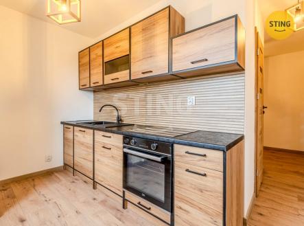 Pronájem bytu, 2+1, 57 m²