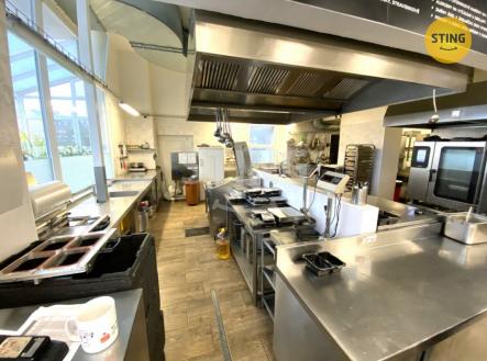 Pronájem restaurace, 372 m²