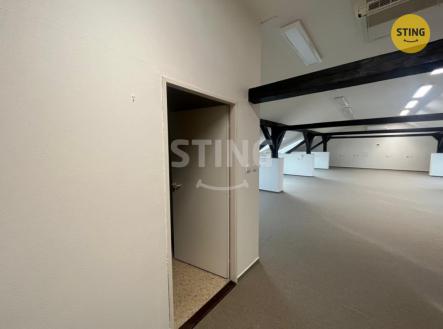 Pronájem kanceláře, 120 m²