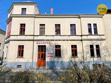 Pronájem obchodní prostor, 181 m²