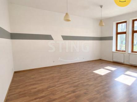 Pronájem obchodní prostor, 181 m²