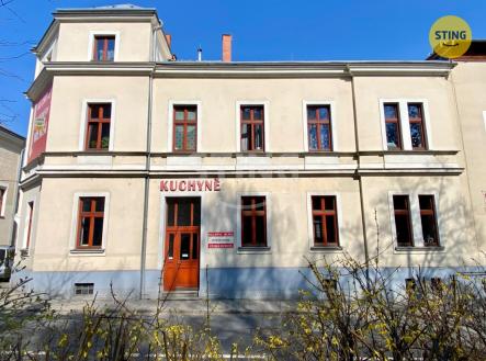 Pronájem obchodní prostory, 181 m²