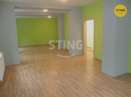 Pronájem obchodní prostor, 70 m²