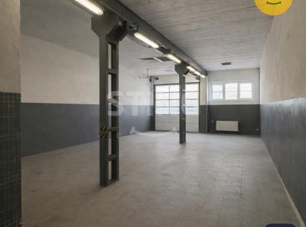 Pronájem komerčního objektu, sklad, 180 m²