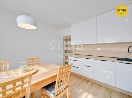 Pronájem bytu, 2+1, 71 m²