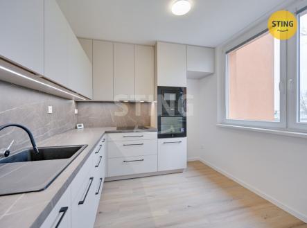 Prodej bytu, 4+1, 77 m²