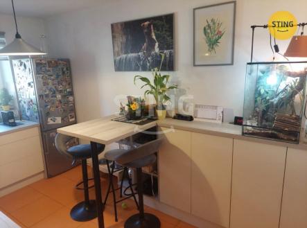 Pronájem bytu, 2+1, 65 m²