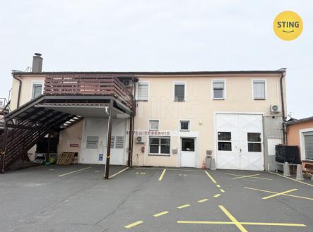 Pronájem skladovací prostor, 130 m²