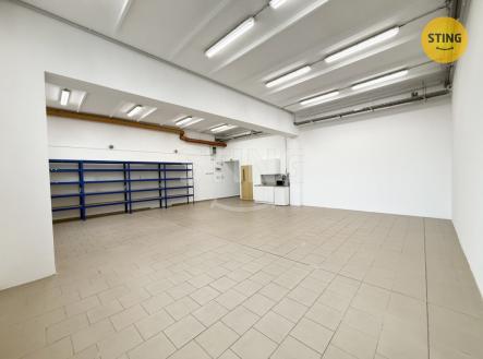 Pronájem skladovací prostor, 130 m²