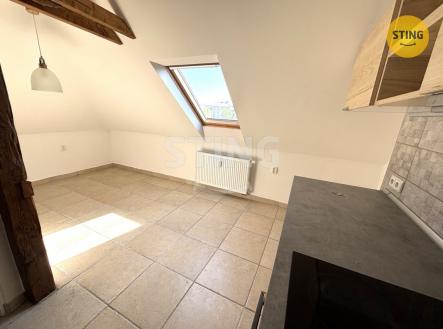 Pronájem bytu, 2+kk, 71 m²