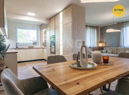 Prodej domu/vily, 242 m²