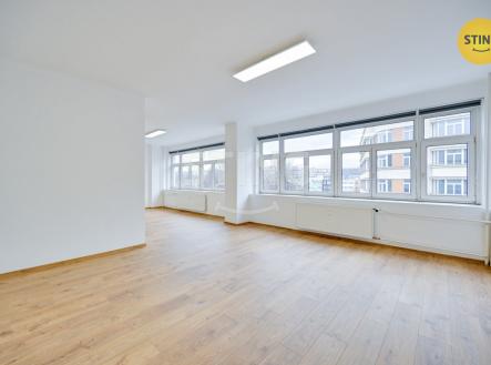 Pronájem kanceláře, 108 m²