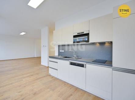 Pronájem bytu, 3+kk, 108 m²