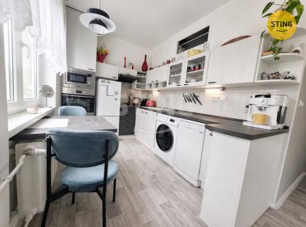 Pronájem bytu, 2+kk, 57 m²