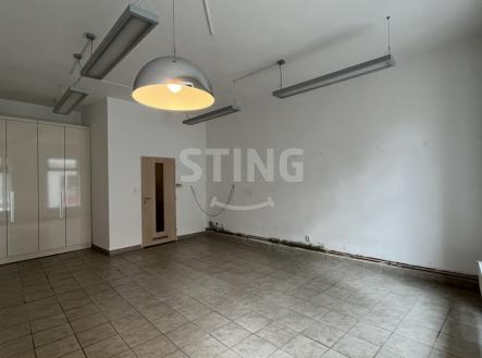 Pronájem obchodní prostory, 38 m²