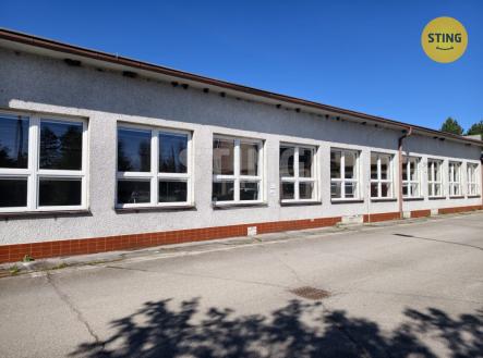 Pronájem komerčního objektu, sklad, 600 m²