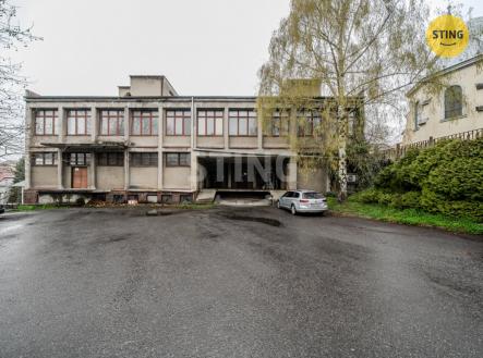 Prodej komerčního objektu, obchodní centrum, 1 300 m²