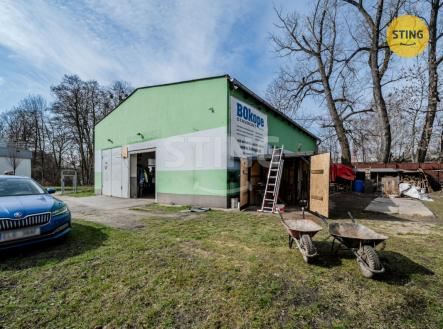 Prodej komerčního objektu, výroba, 196 m²