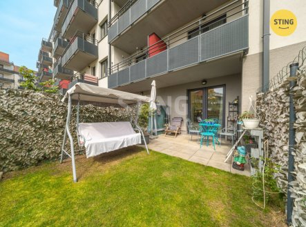 Prodej bytu 3+kk 74,4m s předzahrádkou 20,4m