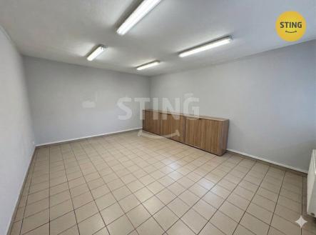 Pronájem kanceláře, 67 m²