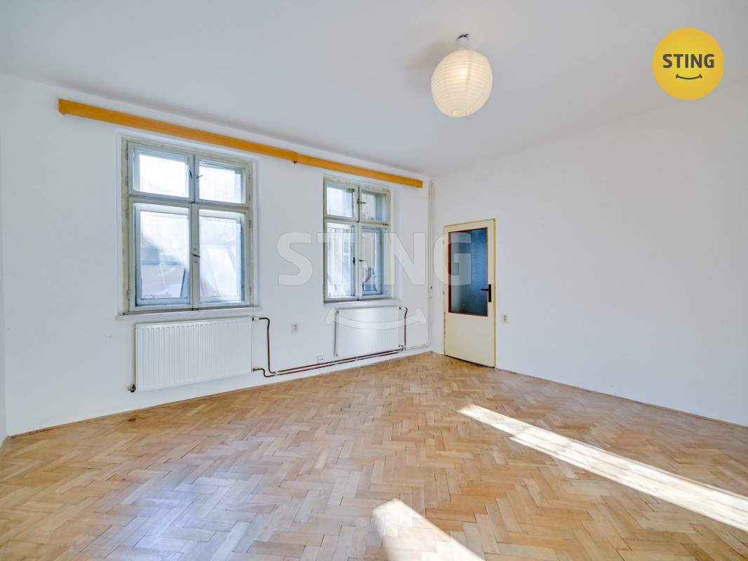 hdr pokoj 1 c - kopie.JPG
