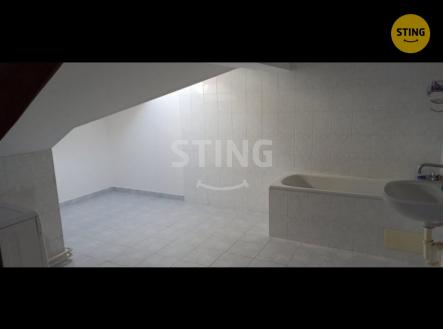 Pronájem bytu, 1+1, 82 m²